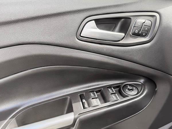ford Escape 2019 - 11