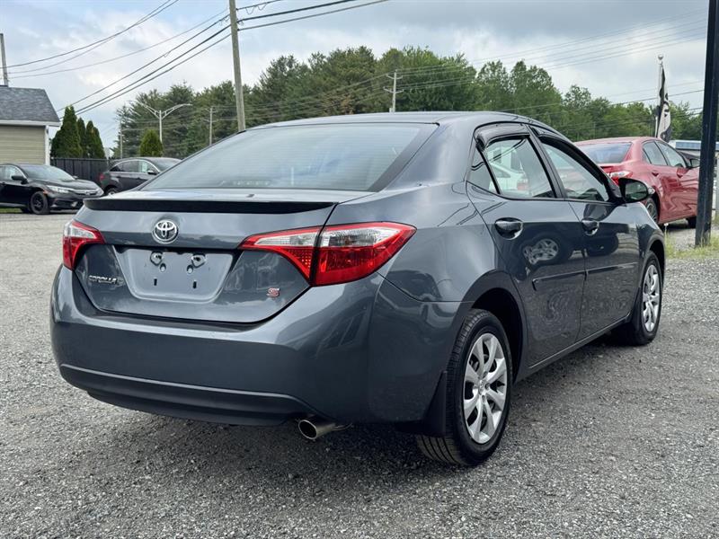 toyota Corolla 2015 - 8