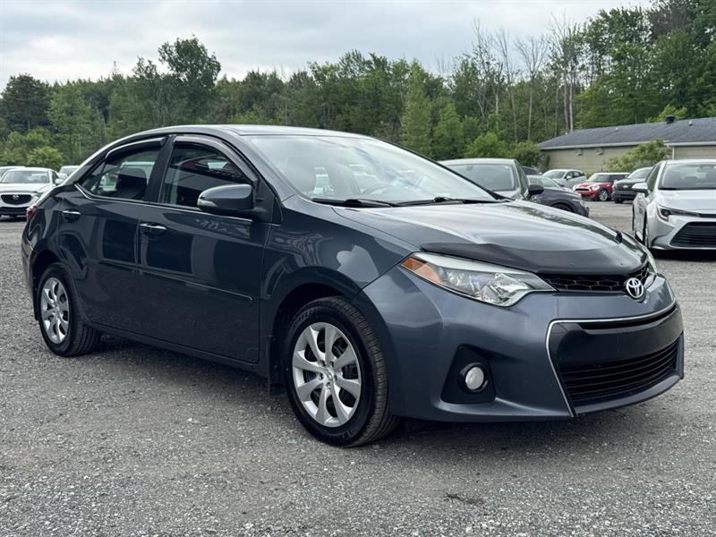 toyota Corolla 2015 - 10