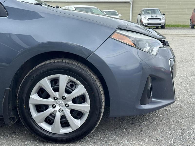 toyota Corolla 2015 - 12