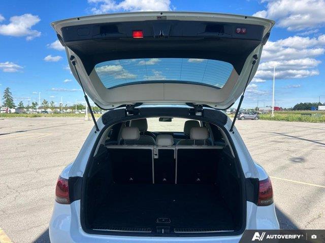 mercedes-benz GLC 2022 - 15