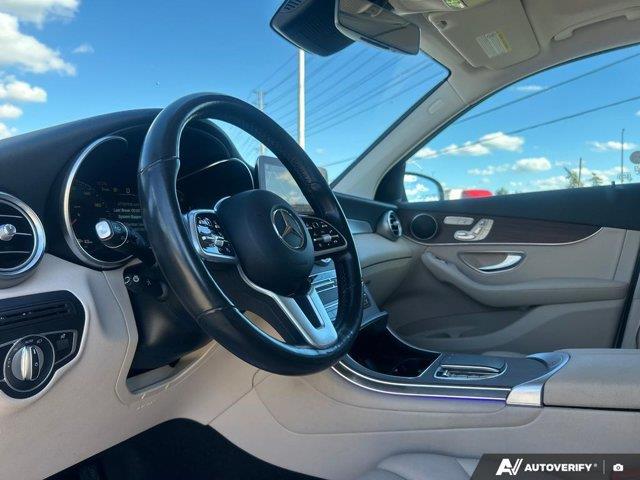 mercedes-benz GLC 2022 - 16