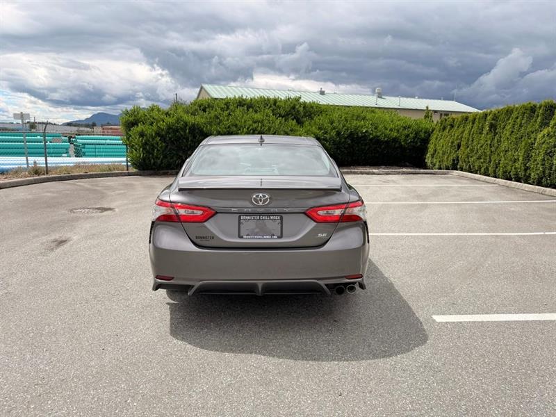 toyota Camry 2019 - 7