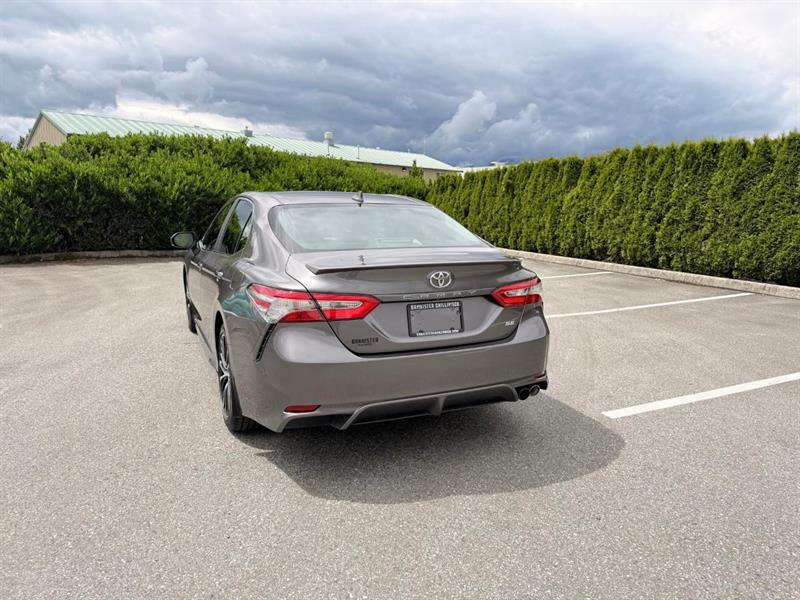 toyota Camry 2019 - 8