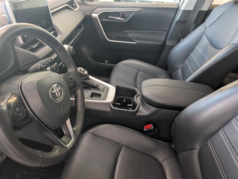 toyota RAV4 2023 - 11