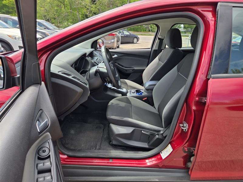 ford Focus 2013 - 10