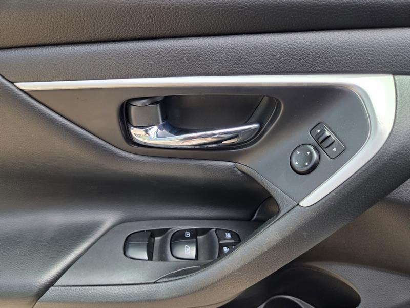 nissan Altima 2017 - 23