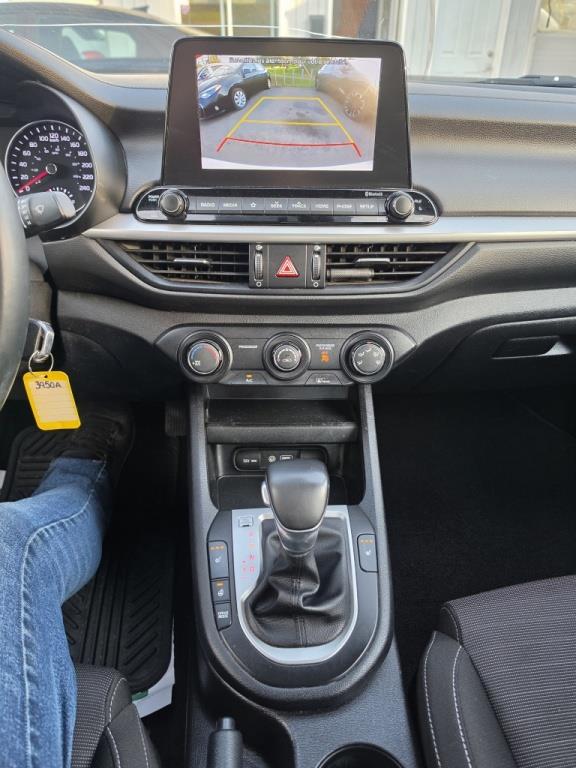 kia Forte 2019 - 17