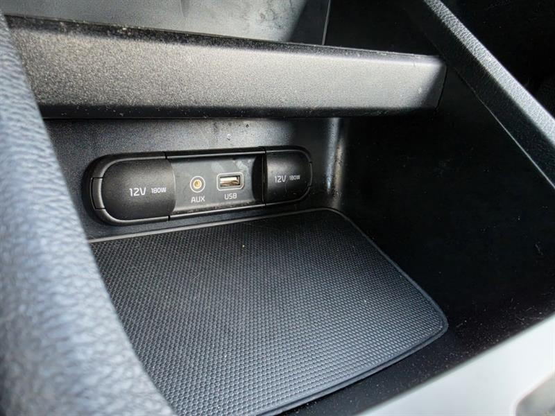 kia Forte 2019 - 18