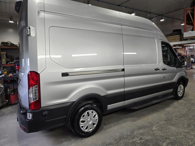 ford Transit fourgon utilitaire 2019 - 6