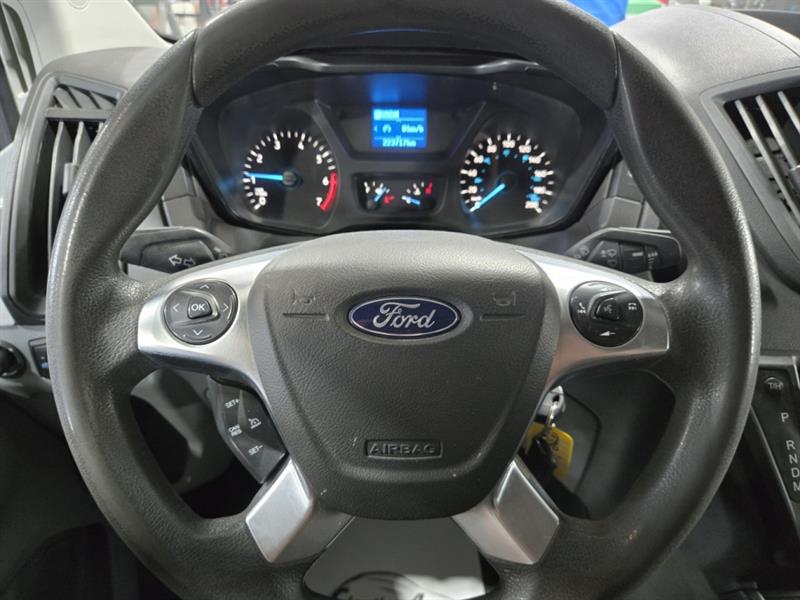ford Transit fourgon utilitaire 2019 - 12