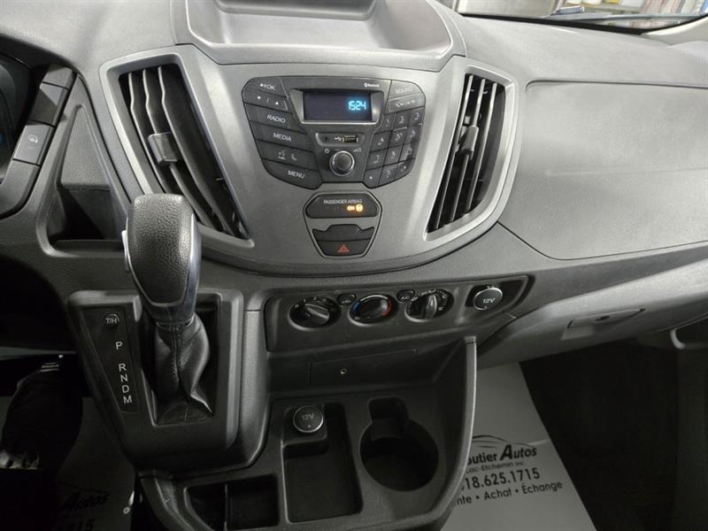 ford Transit fourgon utilitaire 2019 - 13