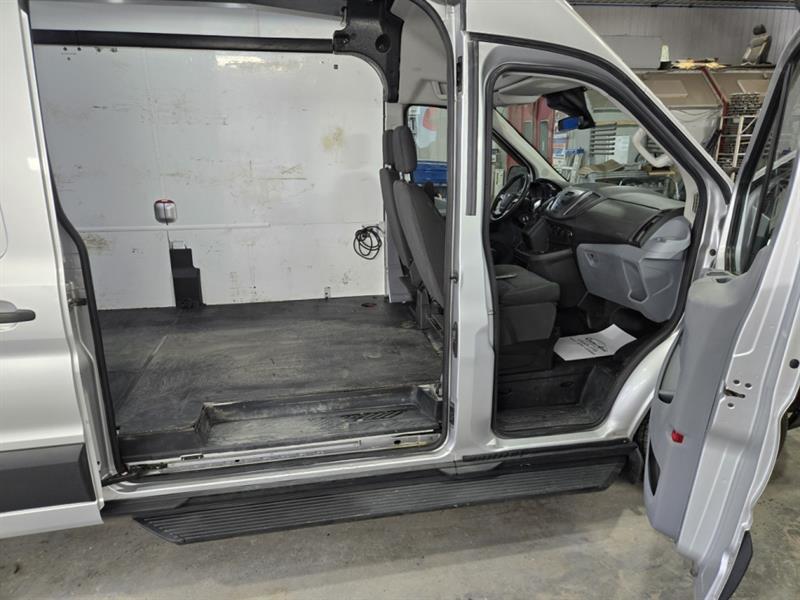 ford Transit fourgon utilitaire 2019 - 17