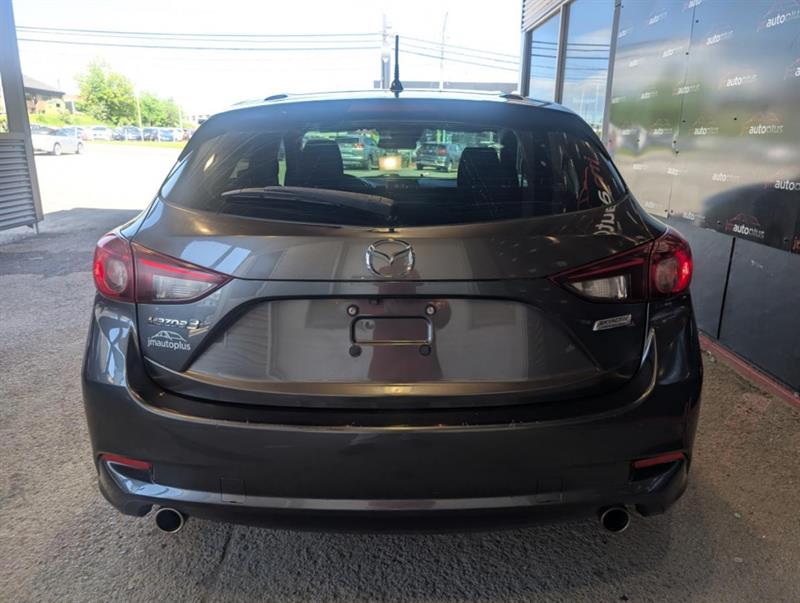 mazda Mazda3 2017 - 9