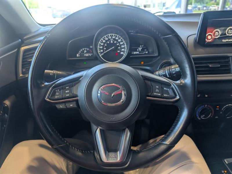 mazda Mazda3 2017 - 16