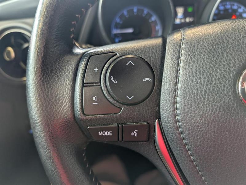 toyota Corolla iM 2018 - 17