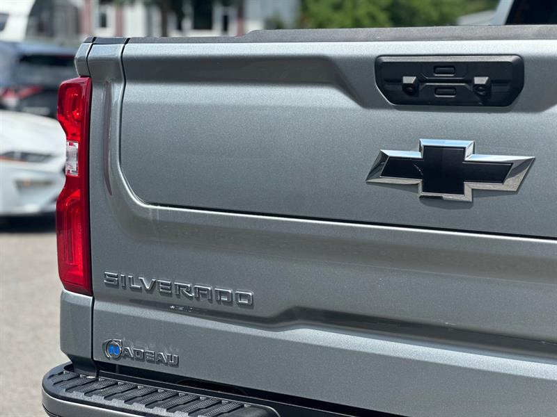 chevrolet Silverado 1500 2025 - 11