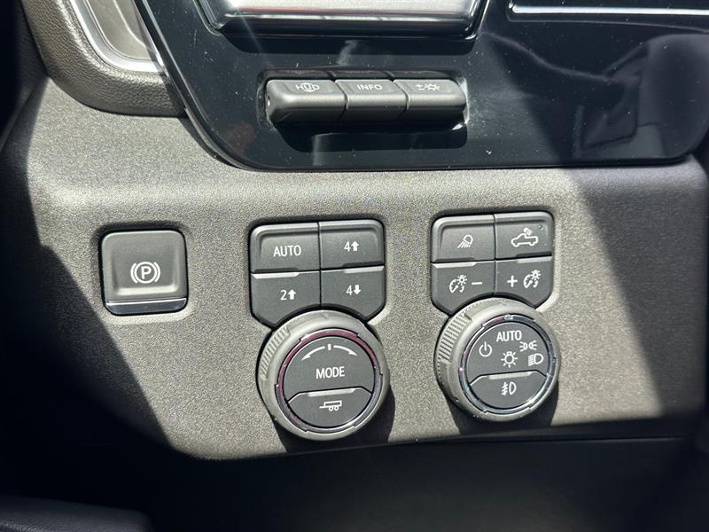 chevrolet Silverado 1500 2025 - 31