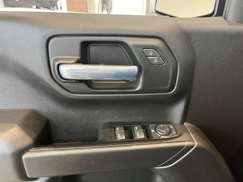 chevrolet Silverado 1500 2023 - 10