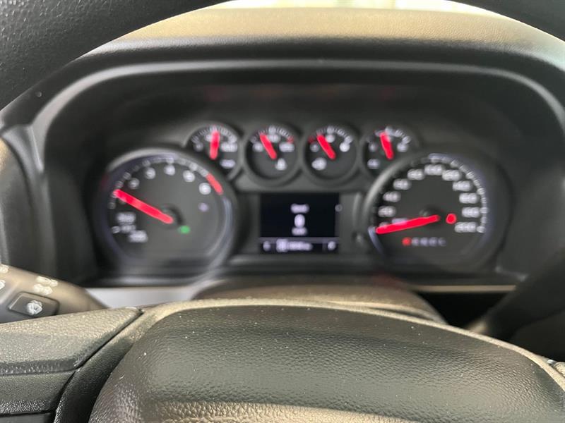chevrolet Silverado 1500 2023 - 12
