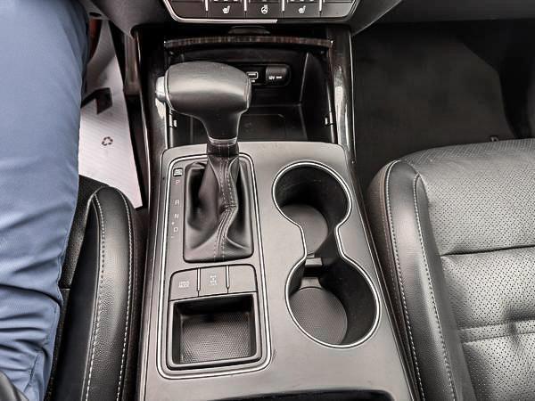 kia Sorento 2019 - 24