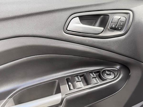 ford Escape 2019 - 11