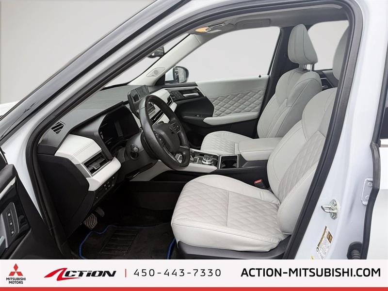 mitsubishi Outlander rechargeable 2024 - 11