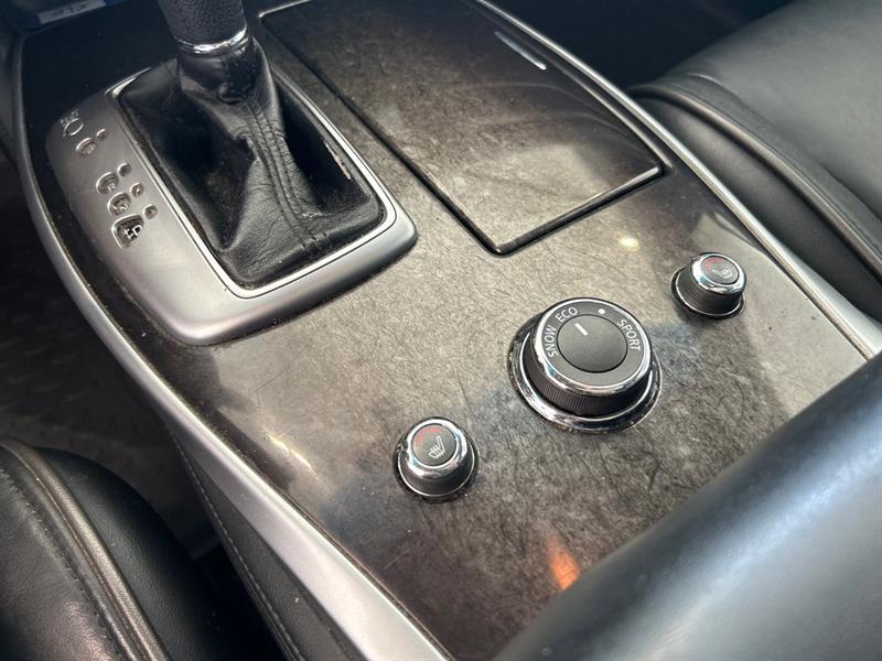 infiniti JX35 2013 - 22