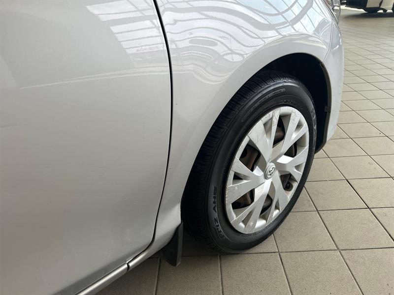 toyota Yaris Hatchback 2018 - 14