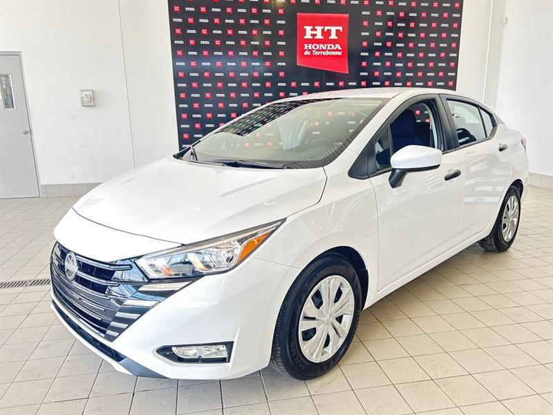 nissan Versa 2024