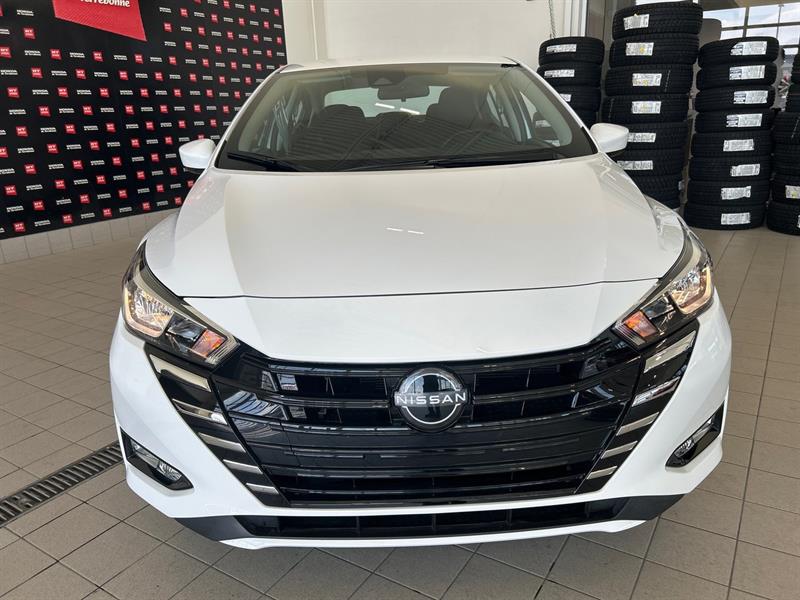 nissan Versa 2024 - 3