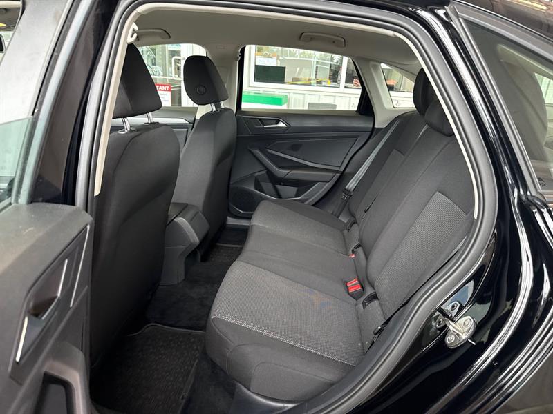 volkswagen Jetta 2021 - 29