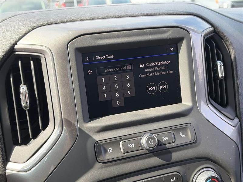 chevrolet Silverado 1500 2026 - 24
