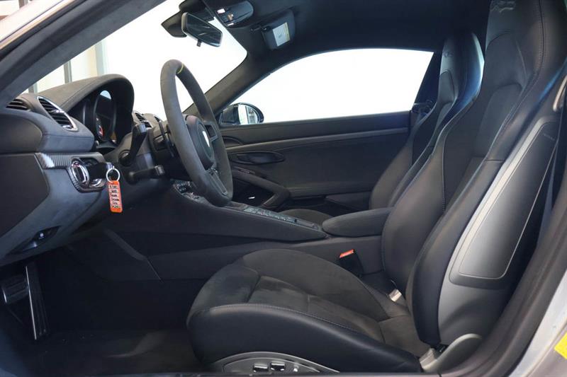 porsche Cayman 2025 - 11