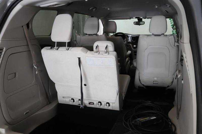 chrysler Pacifica 2018 - 9