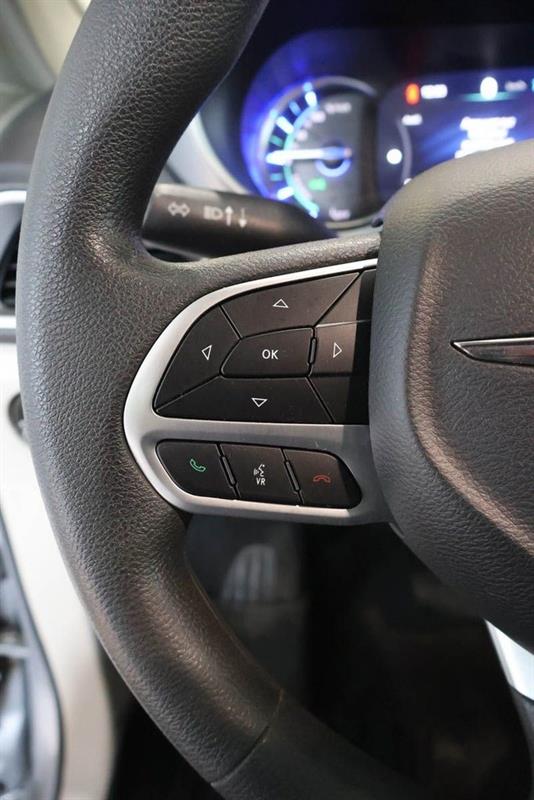 chrysler Pacifica 2018 - 18