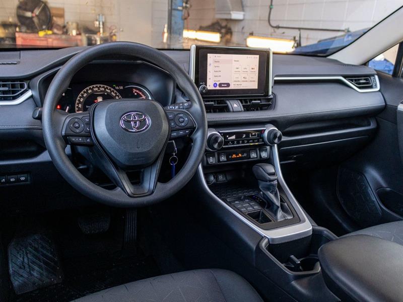 toyota RAV4 2023 - 7