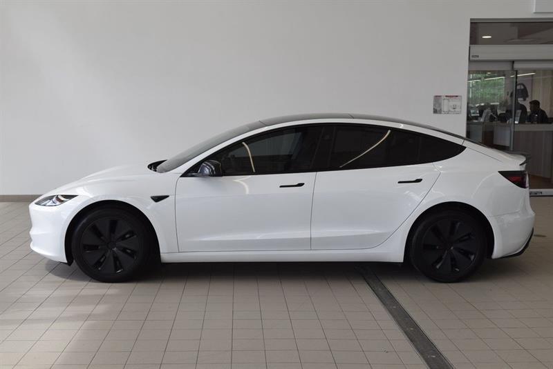 tesla Model 3 2024 - 7