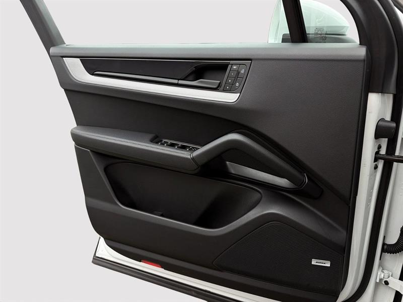 porsche Cayenne 2025 - 25