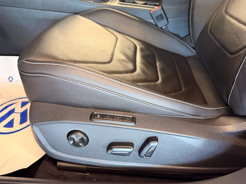 volkswagen Jetta 2022 - 12