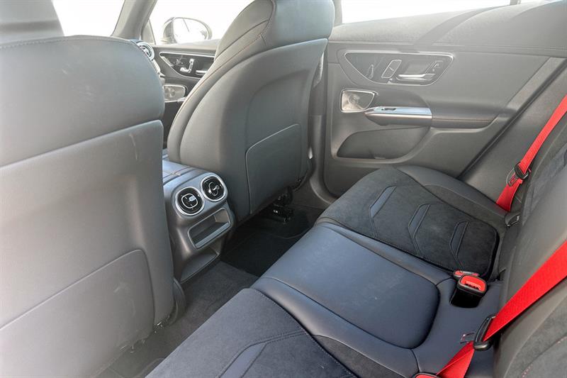 mercedes-benz GLC43 AMG 2026 - 12