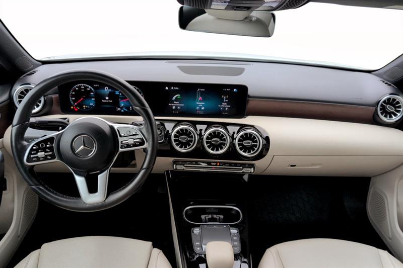 mercedes-benz A220 2022 - 7