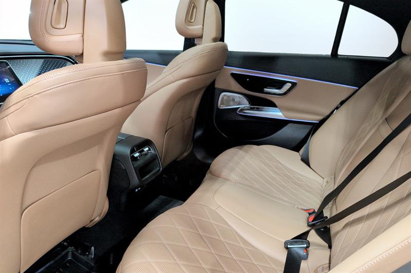 mercedes-benz E450 2025 - 12