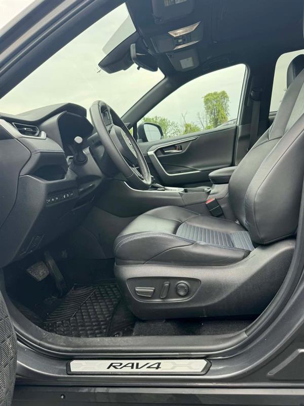 toyota RAV4 2023 - 8