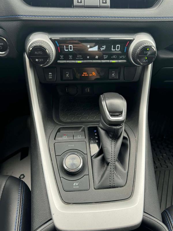 toyota RAV4 2023 - 18