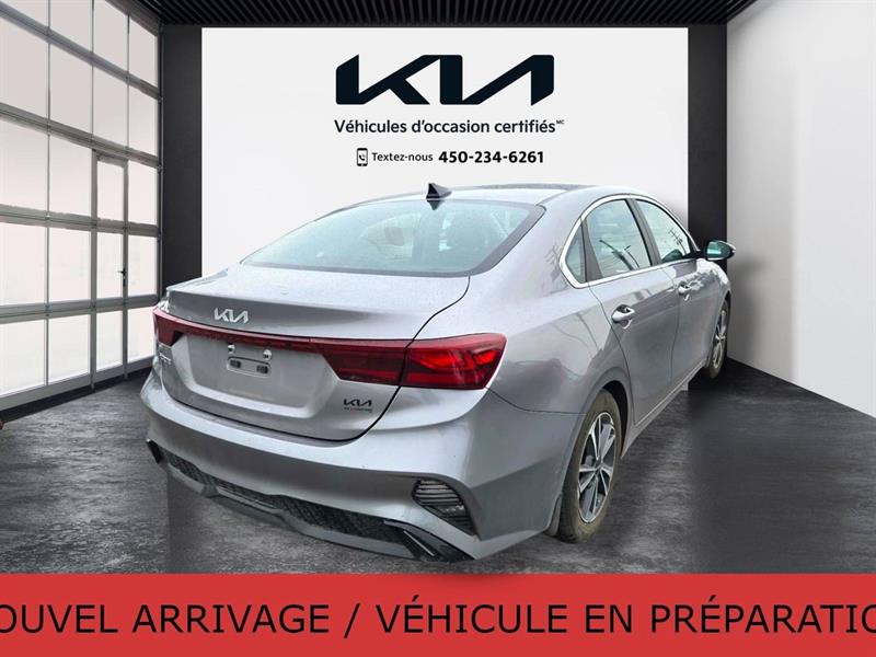 kia Forte 2023 - 17
