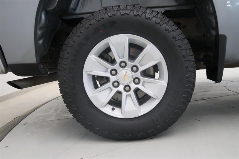 chevrolet Silverado 1500 2025 - 16