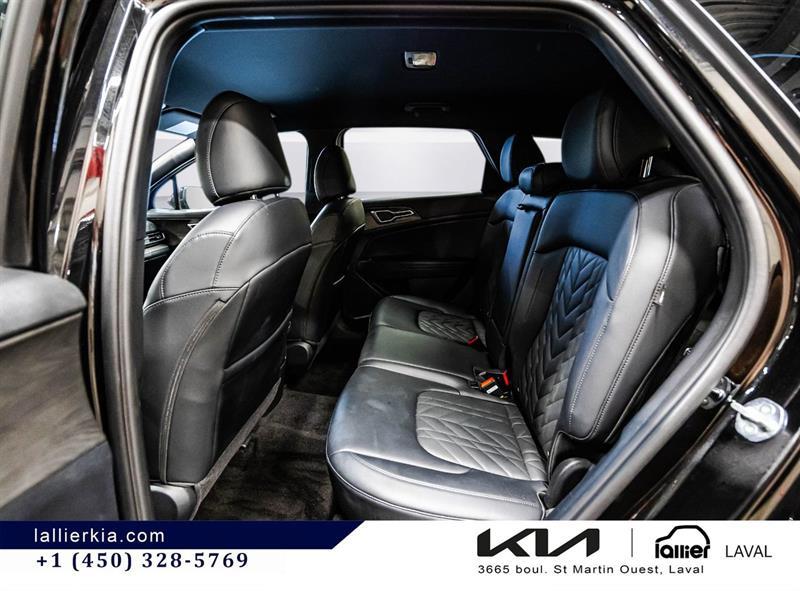 2025 Kia Sportage - Image 14