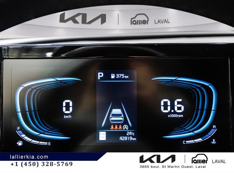 2025 Kia Sportage - Image 23