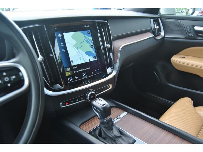 volvo V60 Cross Country 2022 - 16
